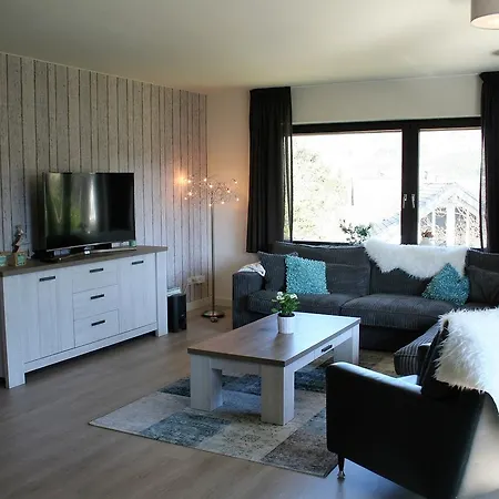 Knus, Gezellig En Comfortable Apartment